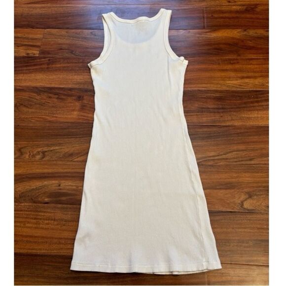 John Elliott cream ribbed sleeveless dress - Picture 2 of 5